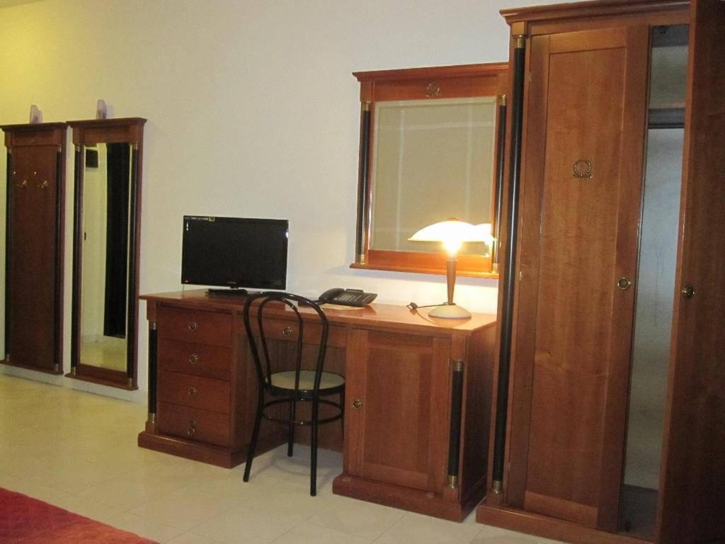 Hotel Vecchio Convento Bareggio Room photo